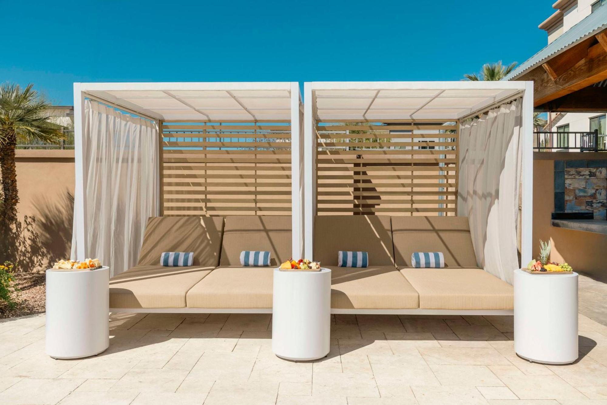 Doubletree By Hilton Phoenix-Гилбърт Екстериор снимка